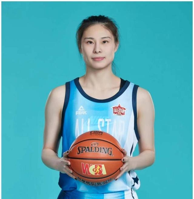 海南女篮士气低迷，备战全力以赴