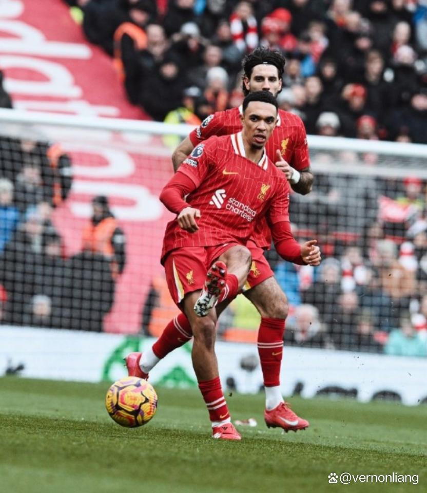 利物浦豪取连胜,继续保持高位 利物浦豪取连胜,继续保持高位